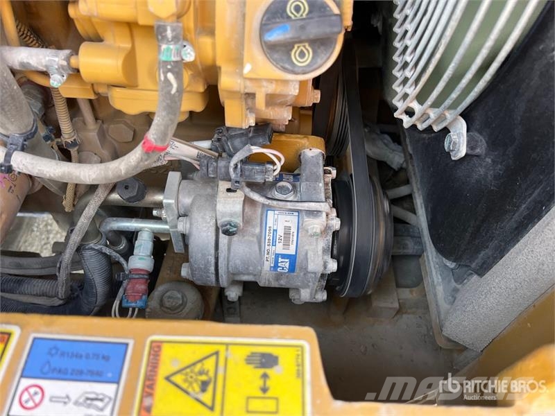 CAT 305 CR Mini Excavator Mini excavators < 7t (Mini diggers)