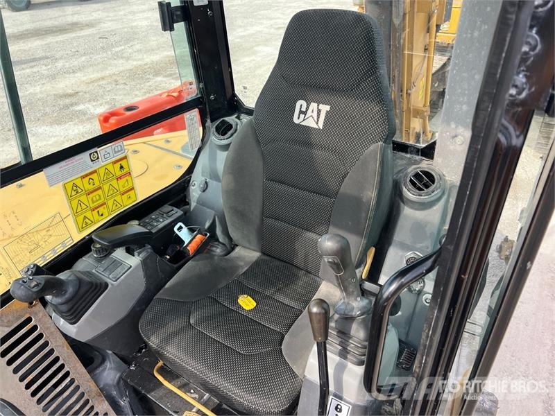 CAT 305 CR Mini Excavator Mini excavators < 7t (Mini diggers)
