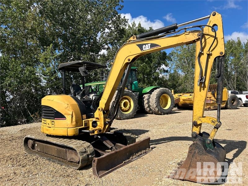 CAT 305C CR Mini Excavator Minigravemaskiner