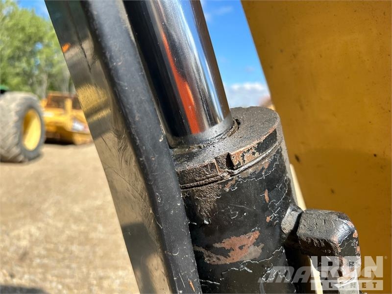 CAT 305C CR Mini Excavator Minigravemaskiner