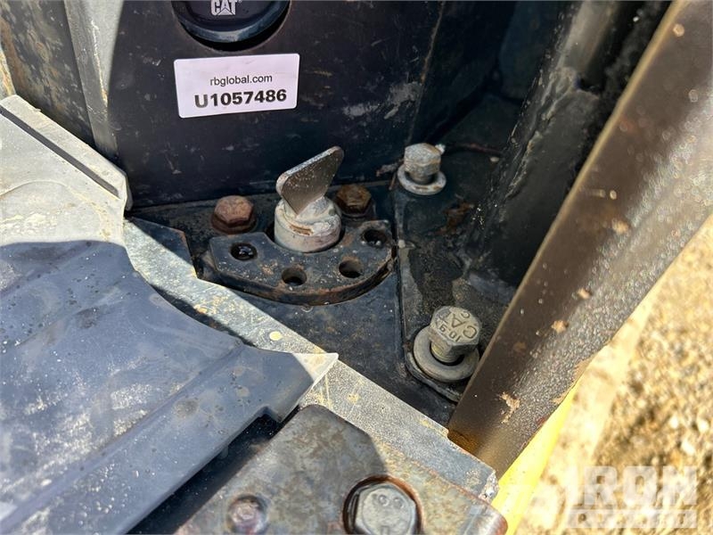 CAT 305C CR Mini Excavator Minigravemaskiner