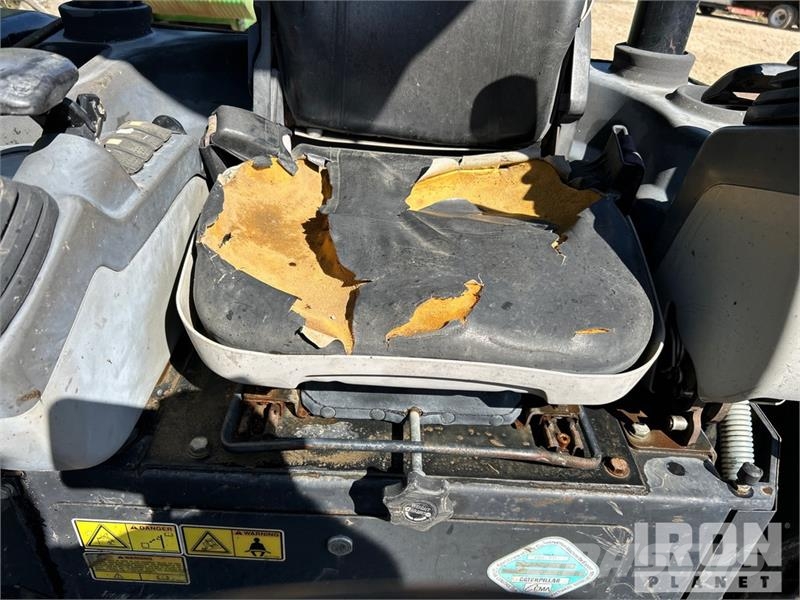CAT 305C CR Mini Excavator Minigravemaskiner