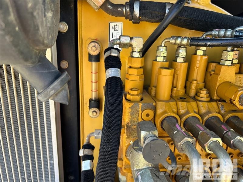 CAT 305C CR Mini Excavator Minigravemaskiner