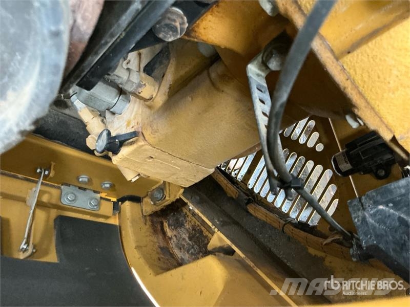 CAT 308E CR Tracked Excavator Bagri goseničarji