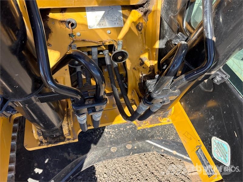 CAT 313F L Gravemaskiner på larvebånd
