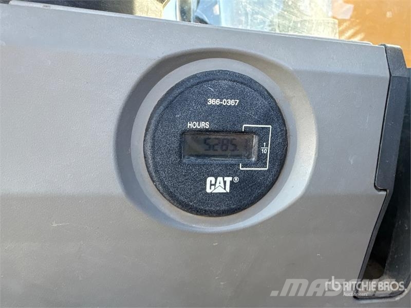 CAT 313F L Gravemaskiner på larvebånd