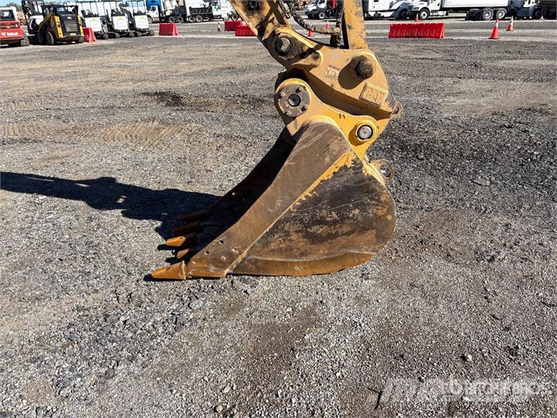 CAT 313F L Gravemaskiner på larvebånd