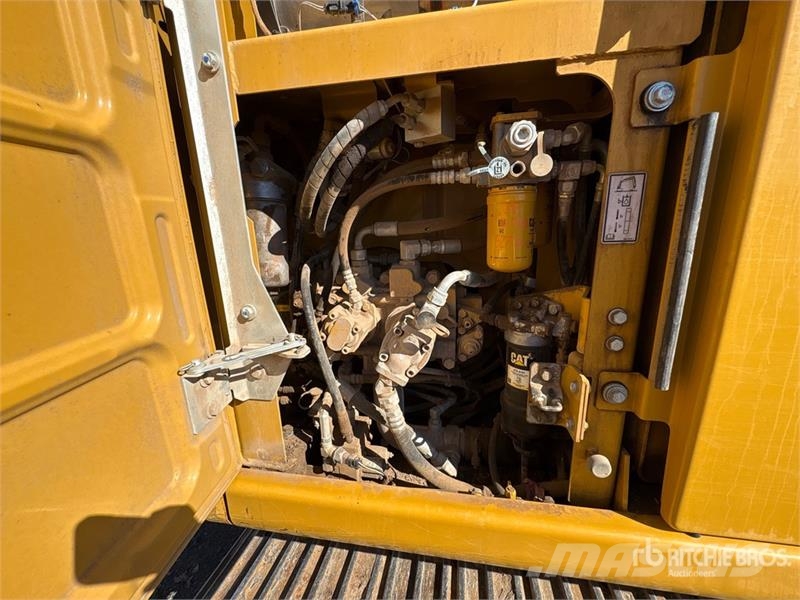 CAT 313F L Gravemaskiner på larvebånd