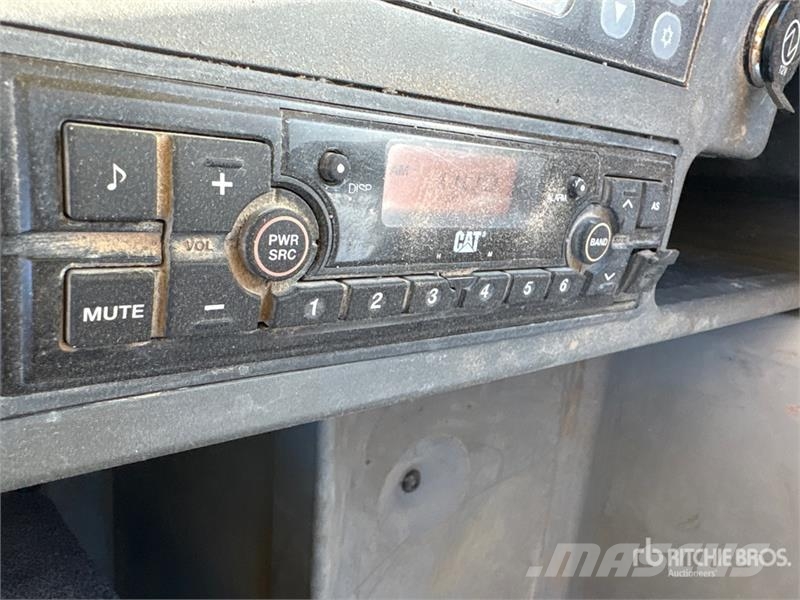 CAT 313F L Gravemaskiner på larvebånd
