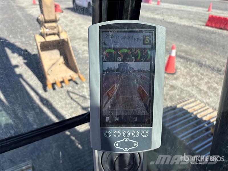 CAT 313F L Gravemaskiner på larvebånd