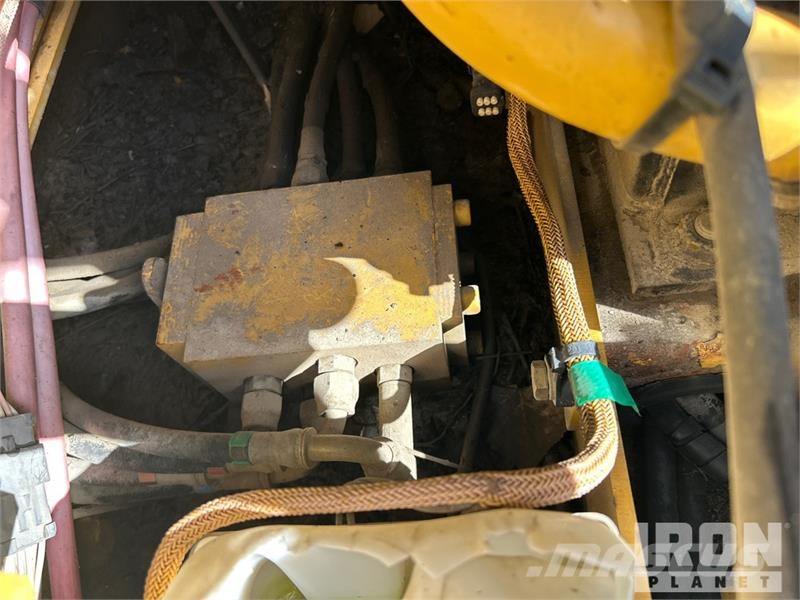 CAT 315C L Tracked Excavator Roomikekskavaatorid