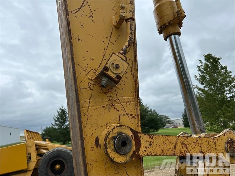 CAT 318C L Tracked Excavator Crawler excavators
