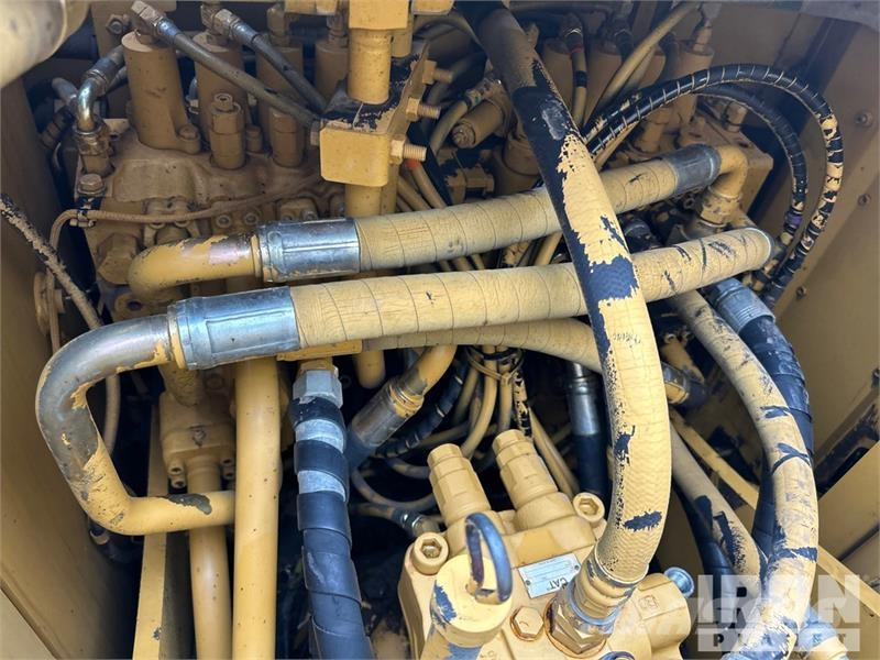CAT 318C L Tracked Excavator Crawler excavators
