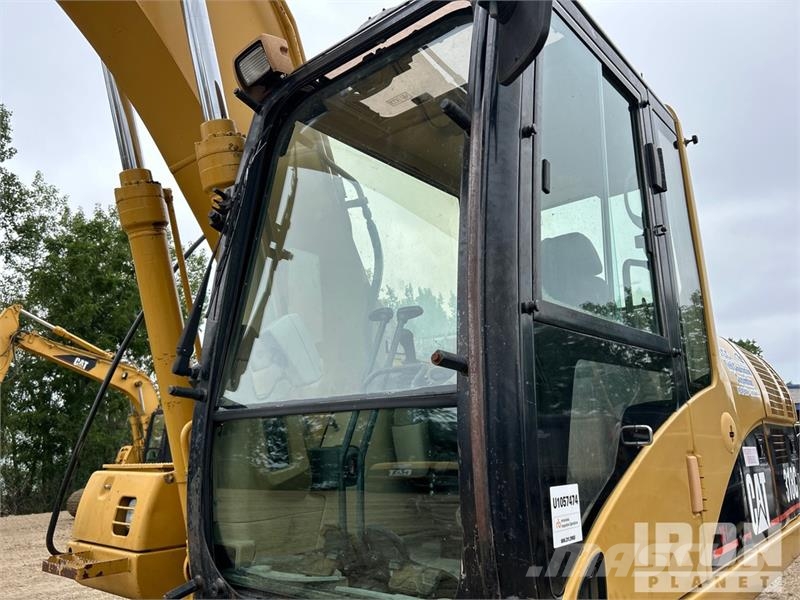 CAT 318C L Tracked Excavator Crawler excavators