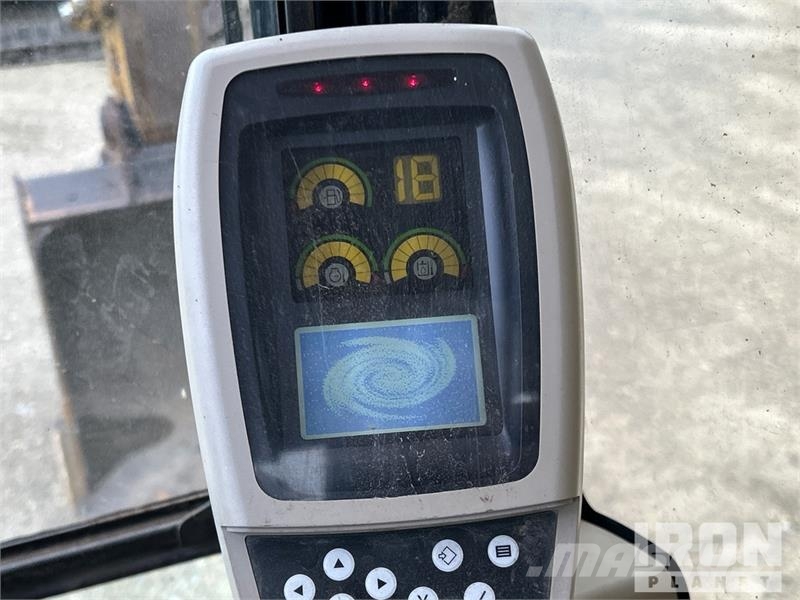 CAT 318C L Tracked Excavator Crawler excavators