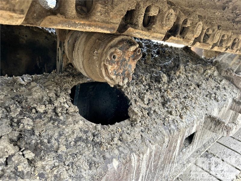 CAT 318CL Tracked Excavator Roomikekskavaatorid