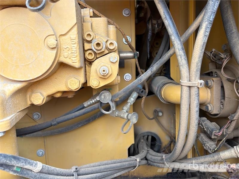 CAT 320 EL Tracked Excavator Bageri gusjeničari