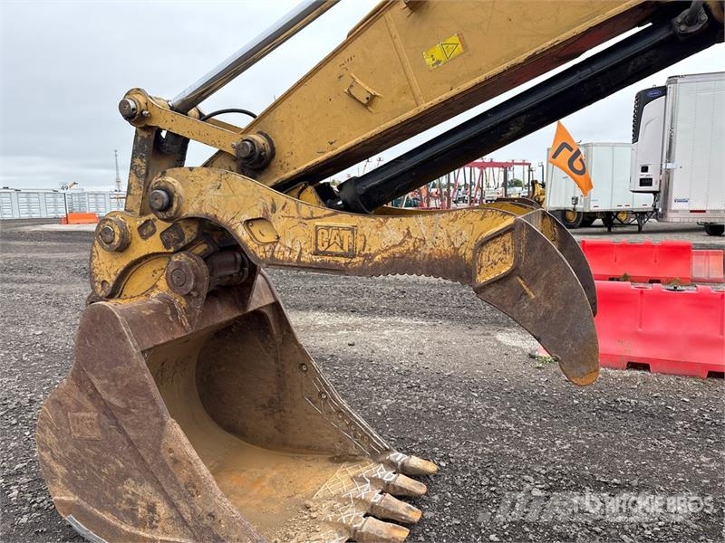 CAT 320 EL Tracked Excavator Bageri gusjeničari