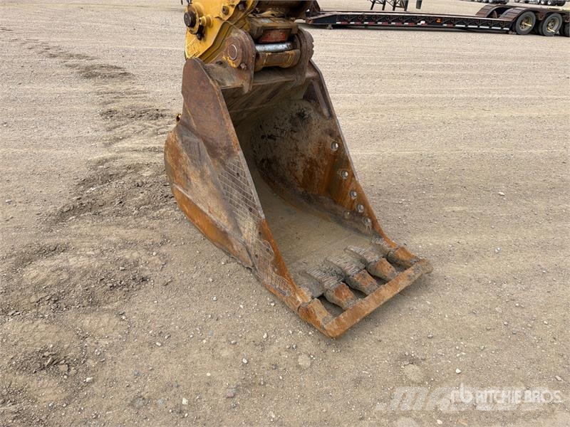 CAT 320 Tracked Excavator Crawler excavators