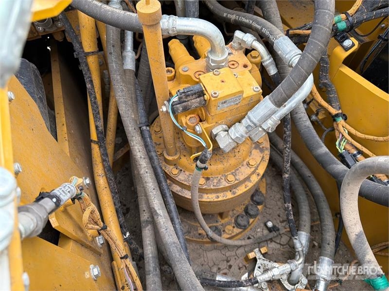CAT 320 Tracked Excavator Crawler excavators
