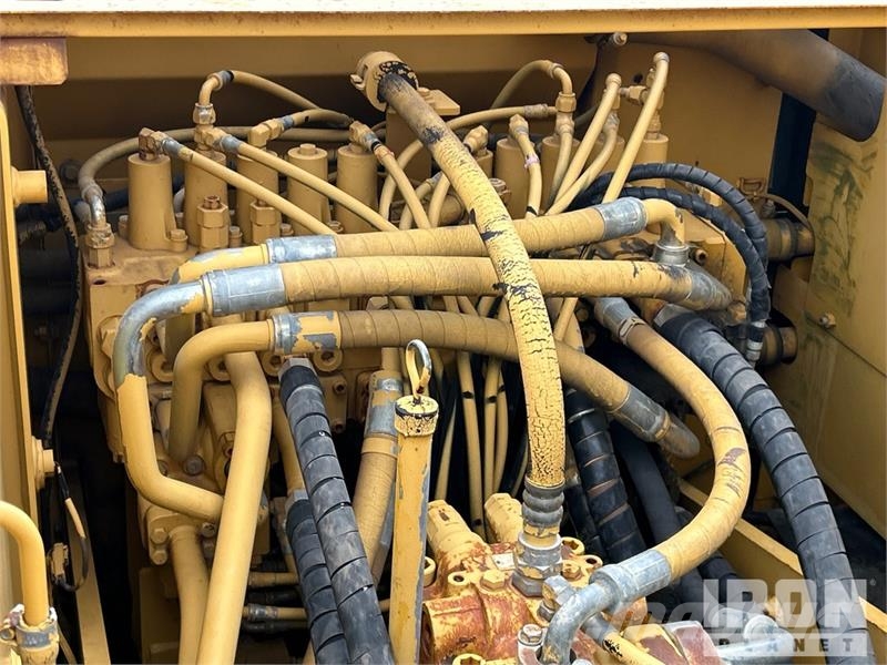 CAT 320C L Tracked Excavator Roomikekskavaatorid
