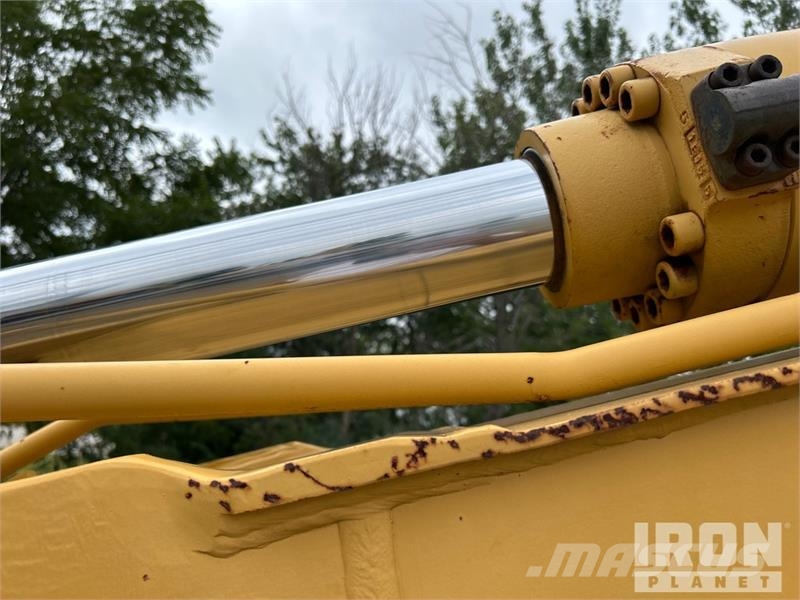 CAT 320C L Tracked Excavator Roomikekskavaatorid