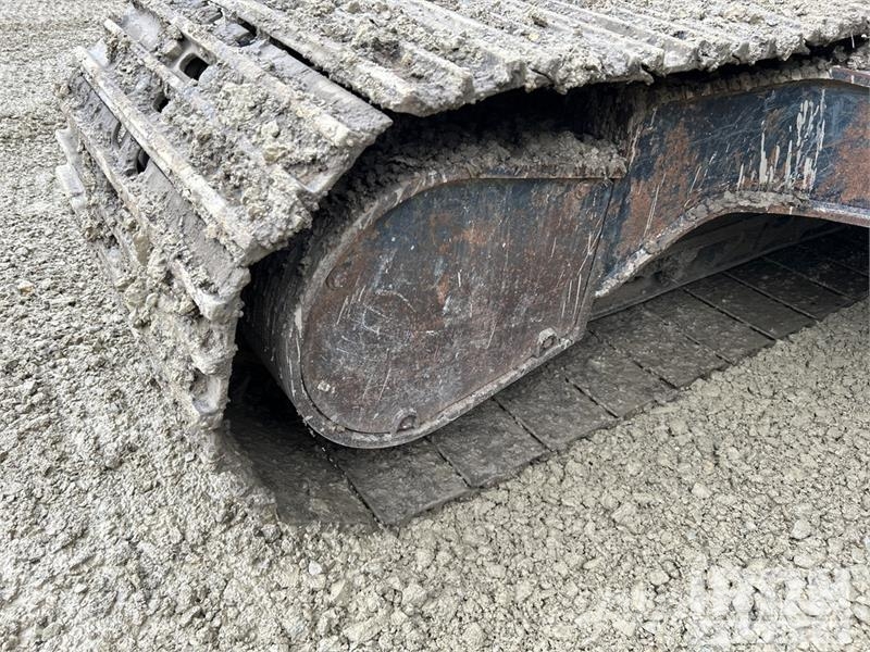 CAT 320CL Tracked Excavator Roomikekskavaatorid