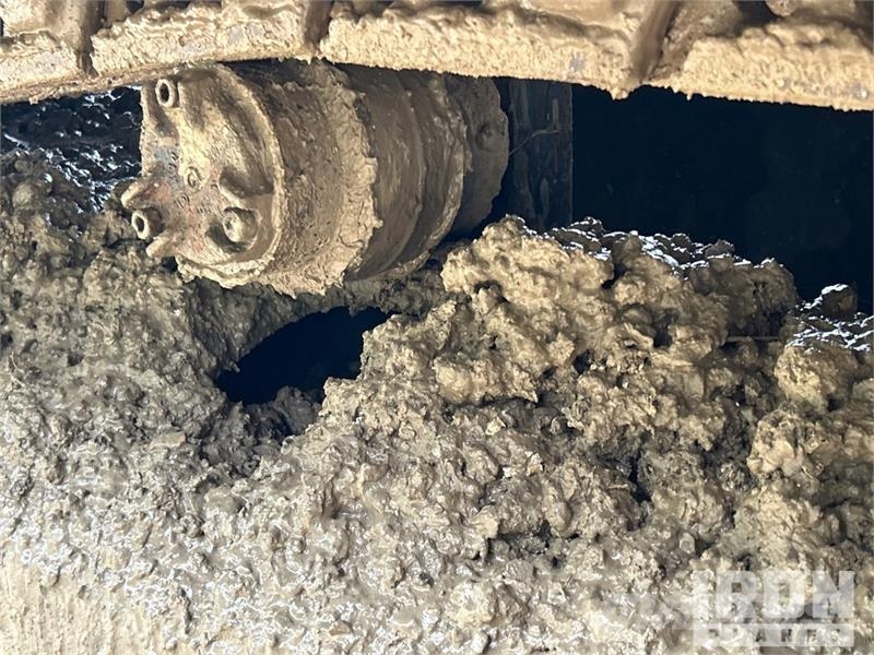 CAT 320CL Tracked Excavator Roomikekskavaatorid