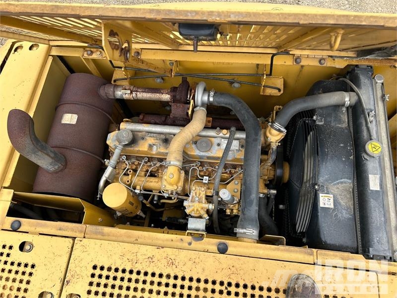 CAT 320CL Tracked Excavator Gravemaskiner på larvebånd