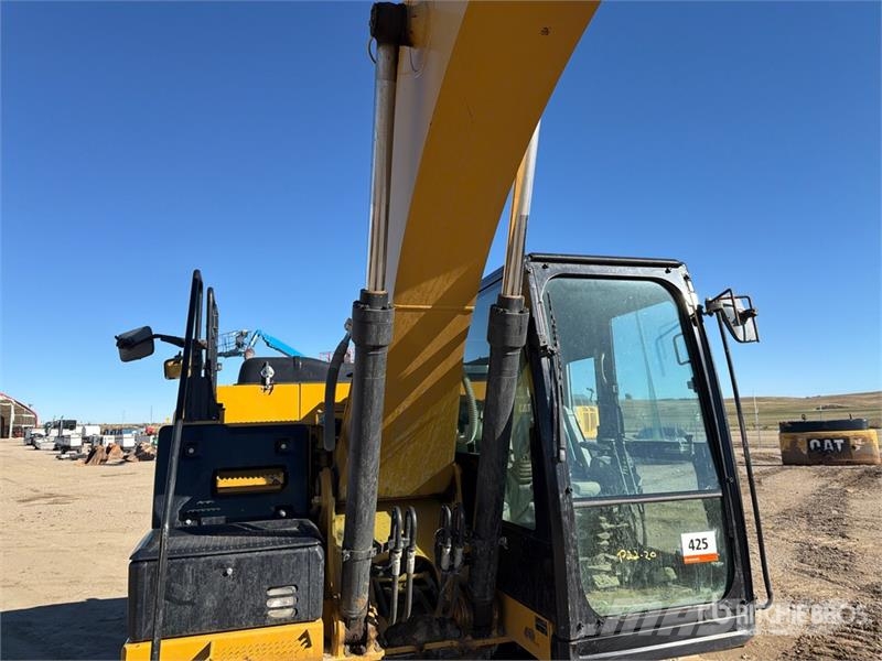 CAT 320E Pásová rýpadla