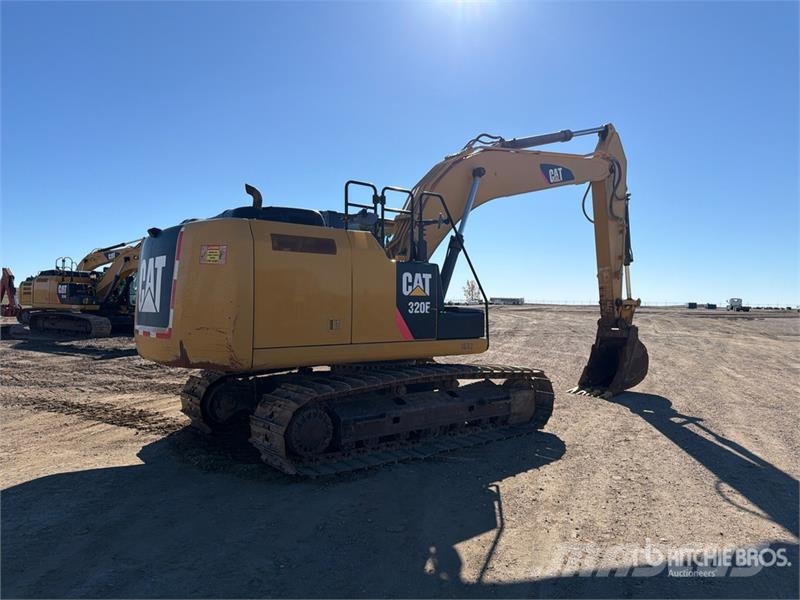 CAT 320E Pásová rýpadla