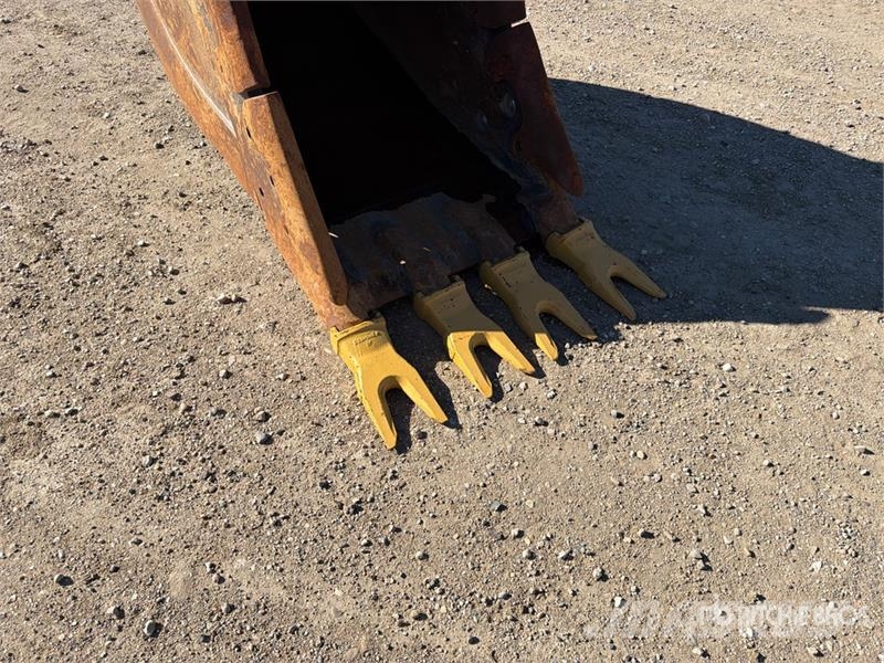 CAT 320E Pásová rýpadla