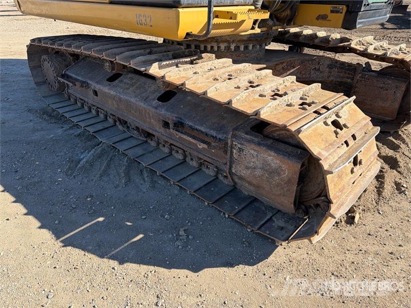 CAT 320E Pásová rýpadla