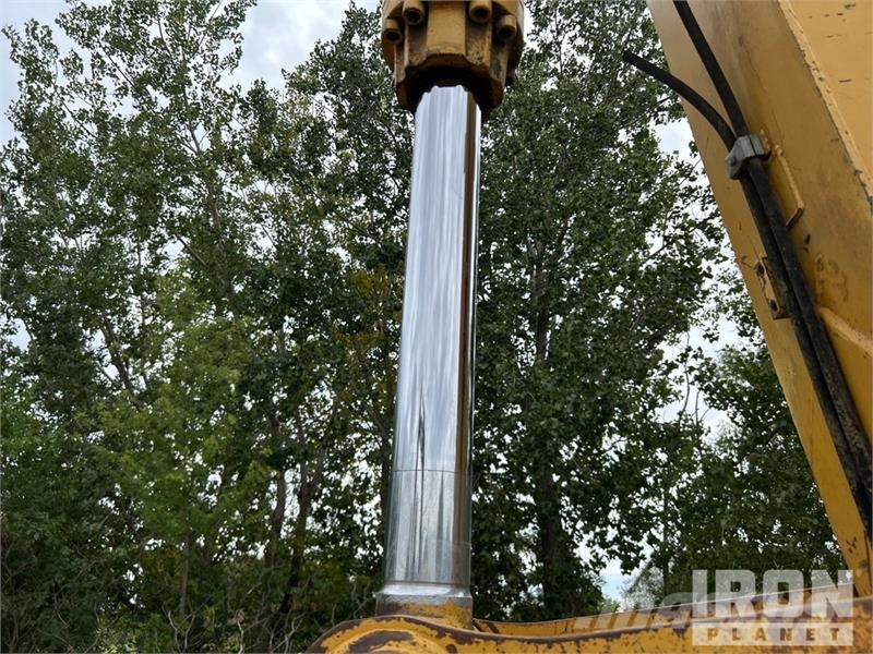 CAT 322C L Tracked Excavator Lánctalpas kotrók