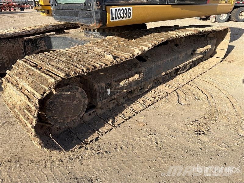 CAT 323F L Tracked Excavator حفارات زحافة