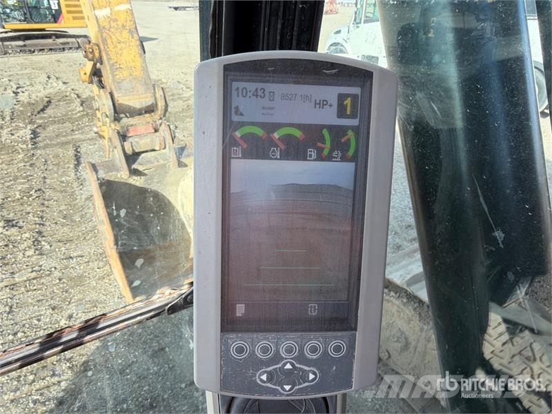 CAT 323F L Tracked Excavator حفارات زحافة