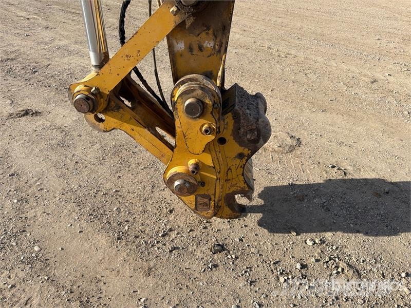 CAT 323F L Tracked Excavator حفارات زحافة