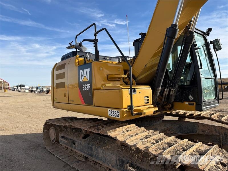 CAT 323F L Tracked Excavator حفارات زحافة
