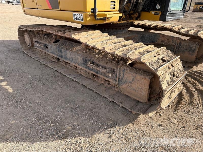 CAT 323F L Tracked Excavator حفارات زحافة