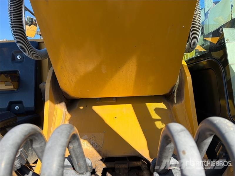 CAT 324 EL Tracked Excavator Bagri goseničarji