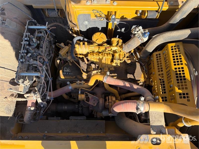 CAT 324 EL Tracked Excavator Bagri goseničarji