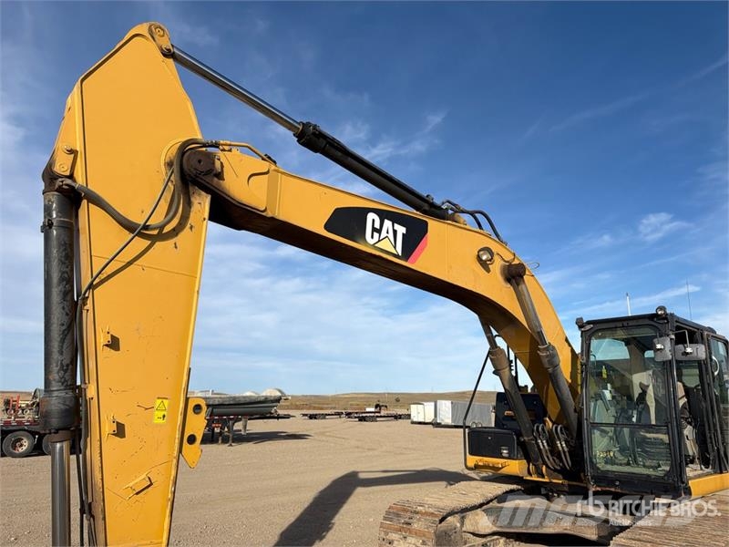 CAT 324 EL Tracked Excavator 대형 굴삭기 29톤 이상