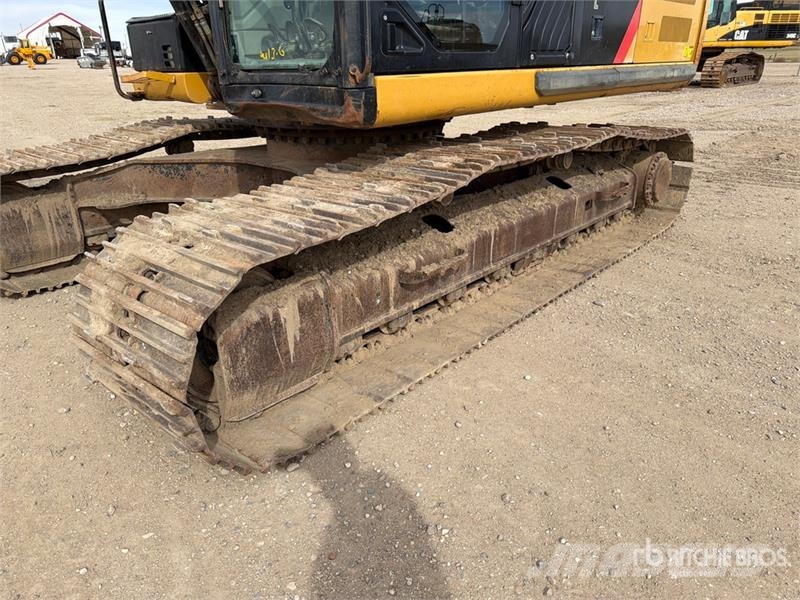 CAT 324E L Tracked Excavator 대형 굴삭기 29톤 이상