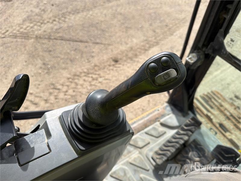 CAT 324E L Tracked Excavator 대형 굴삭기 29톤 이상