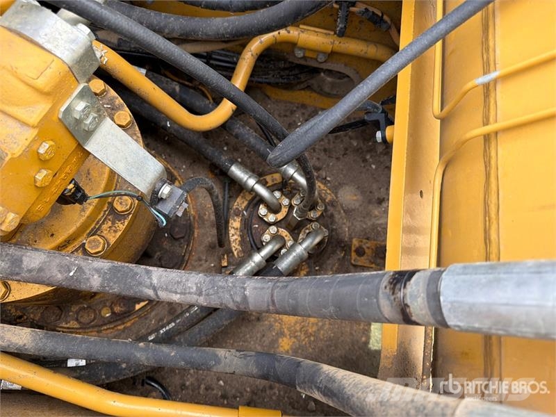 CAT 324E L Tracked Excavator 대형 굴삭기 29톤 이상