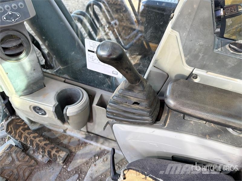 CAT 324E L Tracked Excavator Гусеничные экскаваторы
