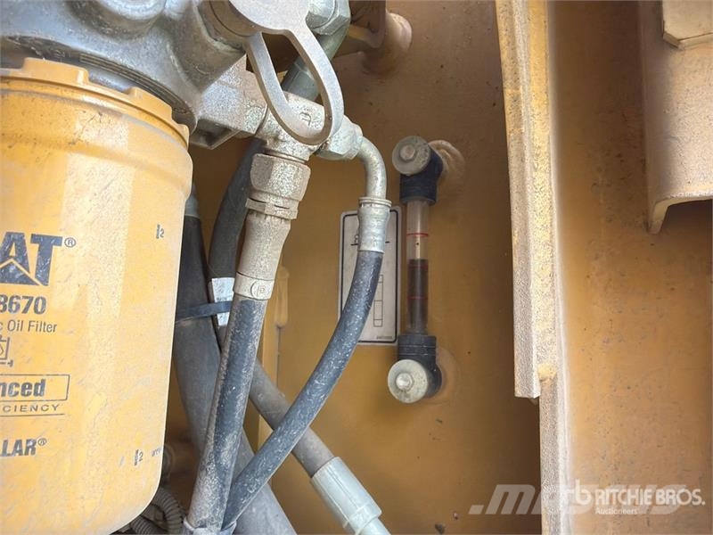 CAT 324E L Tracked Excavator 대형 굴삭기 29톤 이상