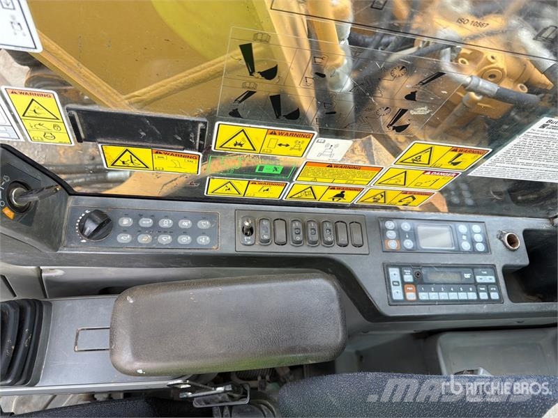 CAT 324E L Tracked Excavator 대형 굴삭기 29톤 이상