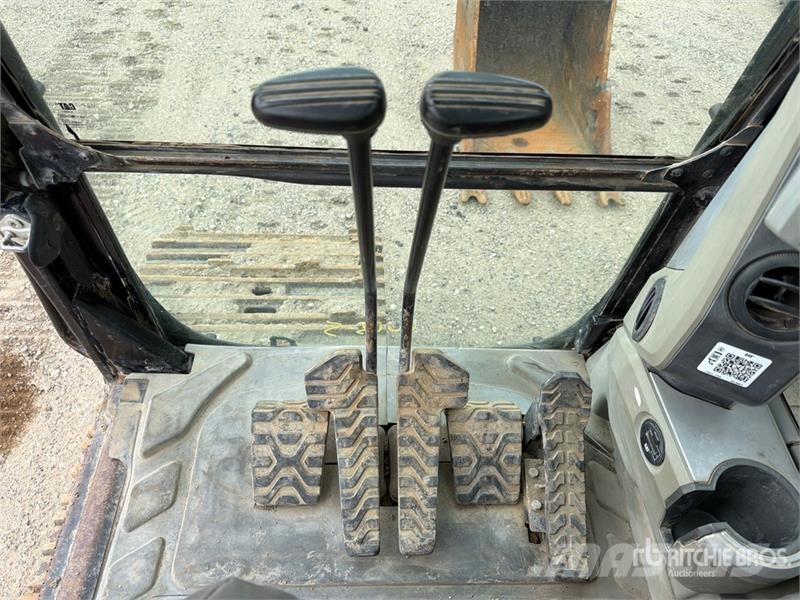CAT 324E L Tracked Excavator 대형 굴삭기 29톤 이상