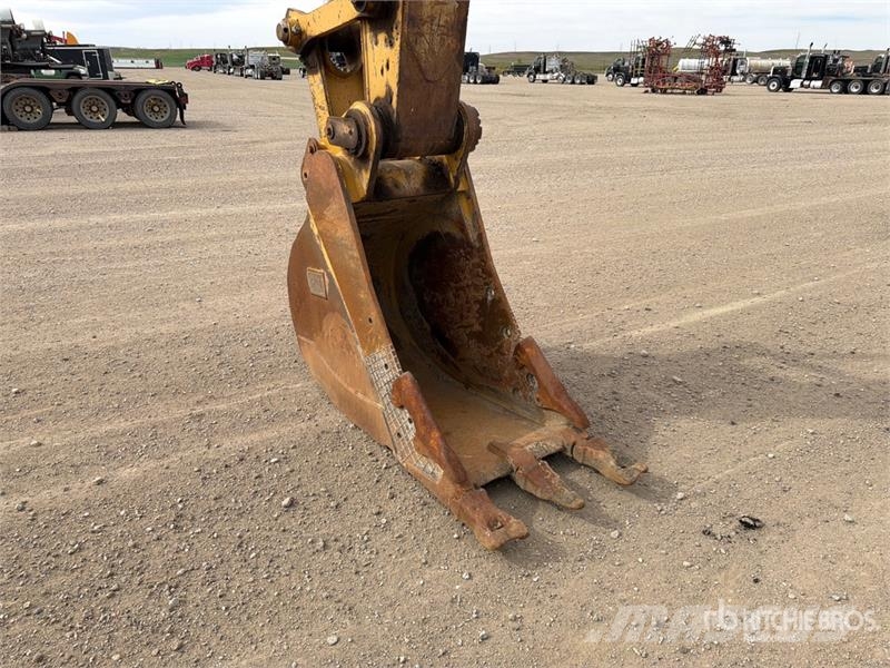 CAT 324E L Tracked Excavator 대형 굴삭기 29톤 이상